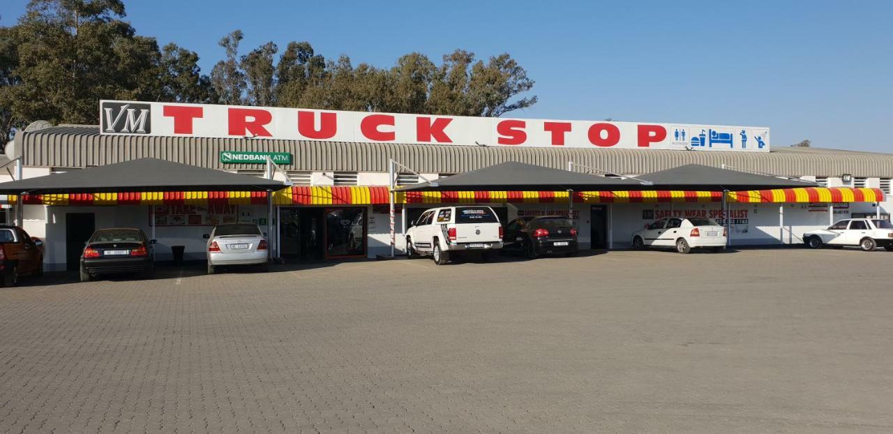 Vm Truck Stop - Shell Otel Estcourt Dış mekan fotoğraf